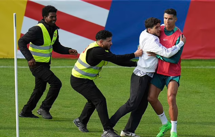 Фанаты любят Роналду