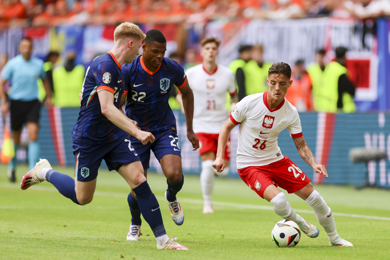 Фрагмент матча Польша — Нидерланды