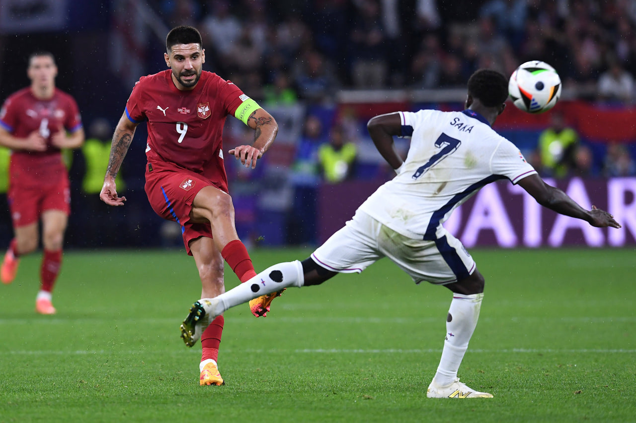 Фрагмент матча Сербия — Англия 