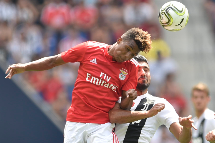 Жедсон Фернандеш