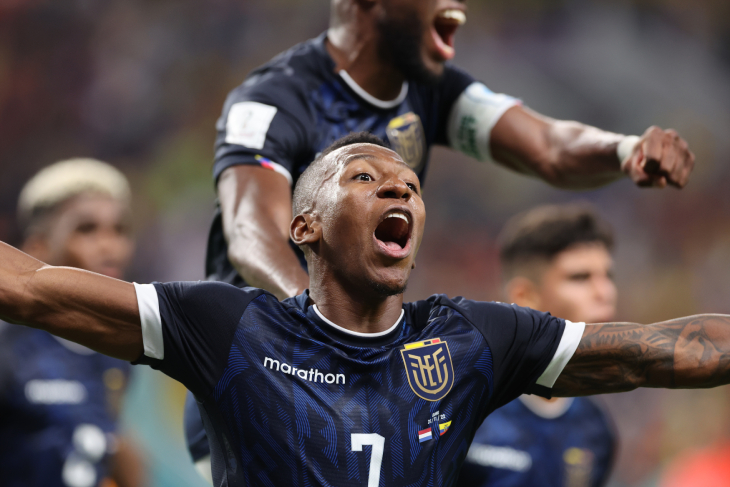 Первис Эступиньян