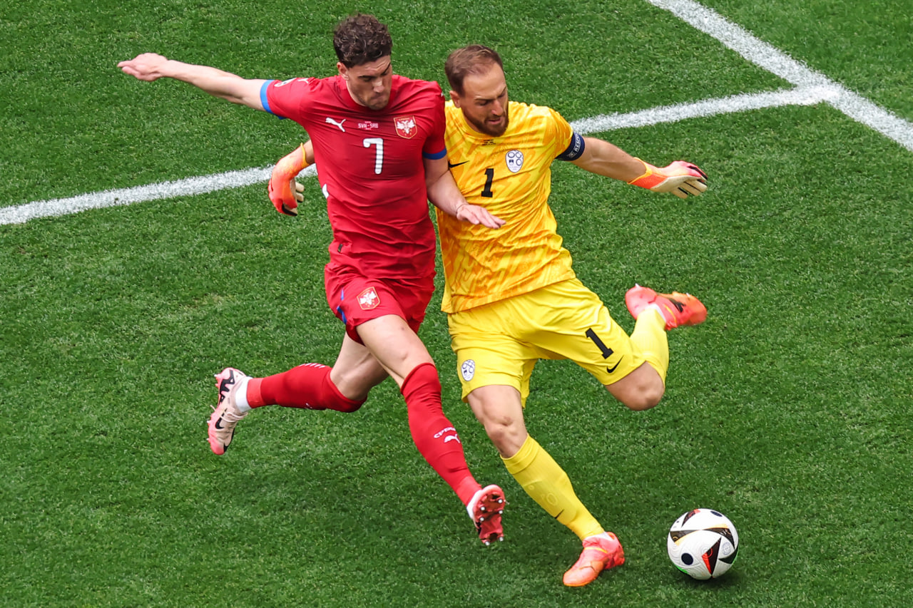 Фрагмент матча Словения — Сербия