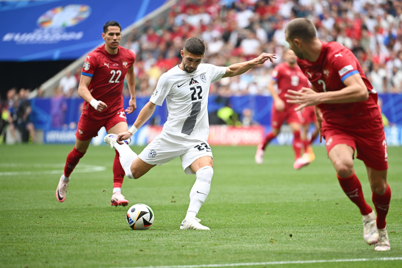 Фрагмент матча Словения — Сербия