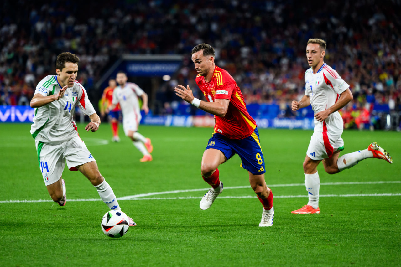 Фрагмент матча Испания — Италия