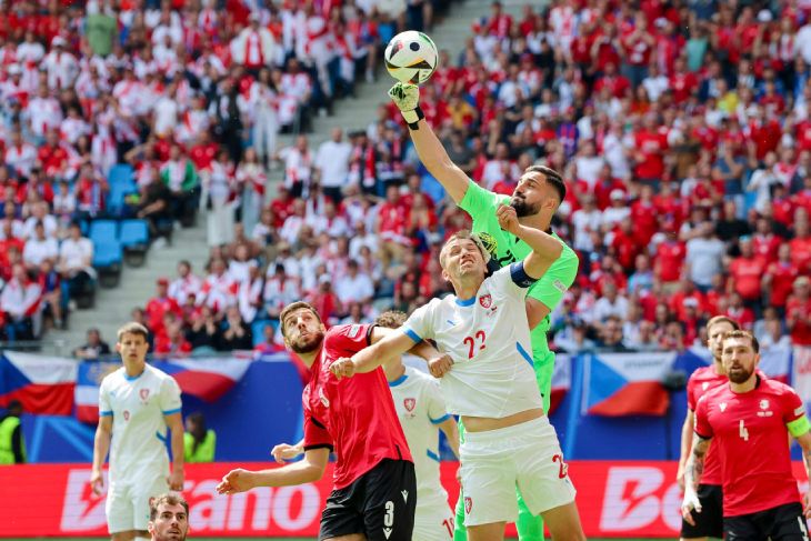 Мамардашвили спасает