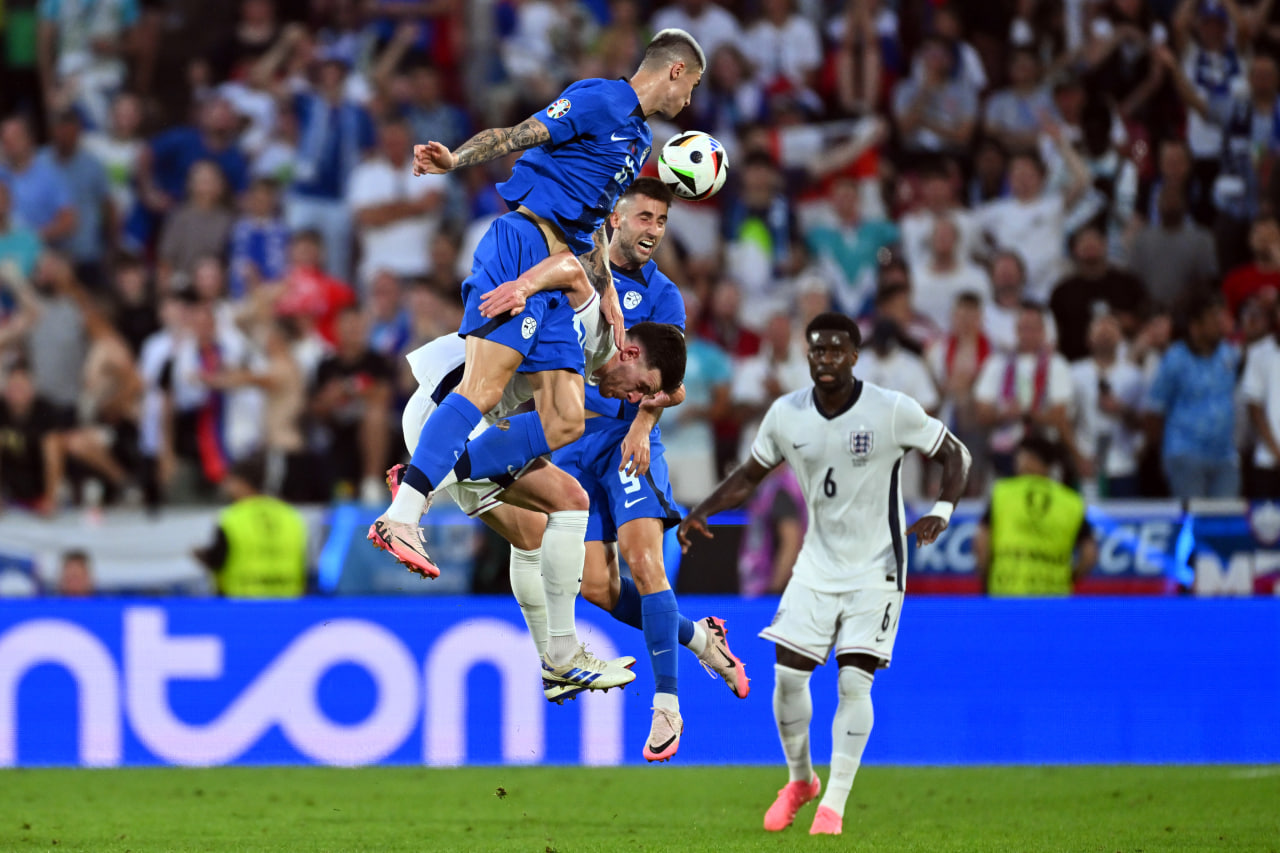 Фрагмент матча Англия — Словения