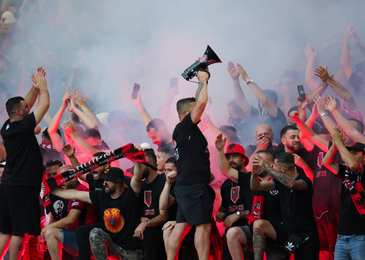 Болельщики сборной Албании