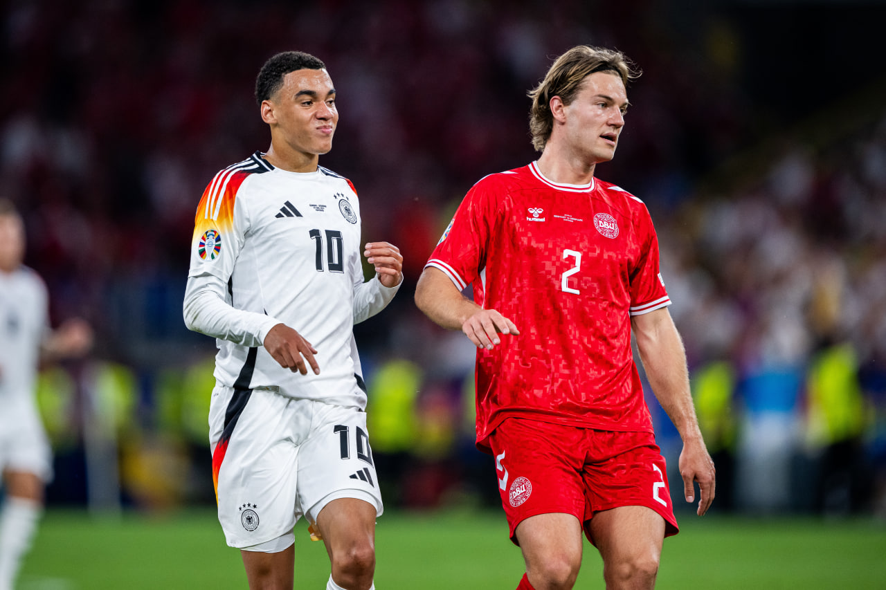 Фрагмент матча Германия — Дания