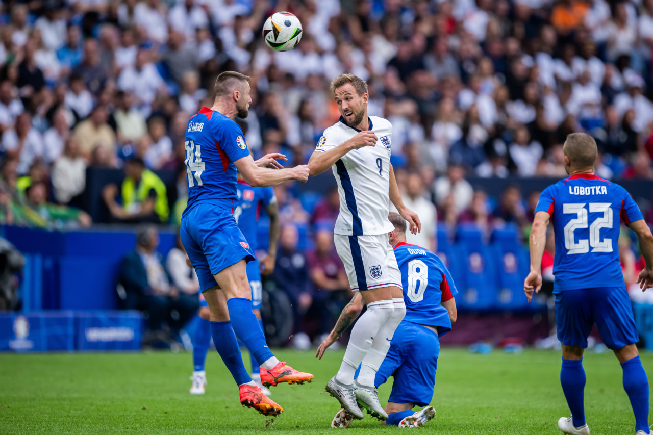 Фрагмент матча Англия — Словакия