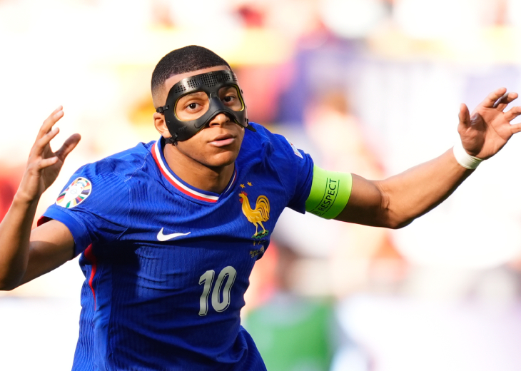 Килиан Мбаппе — нападающий сборной Франции