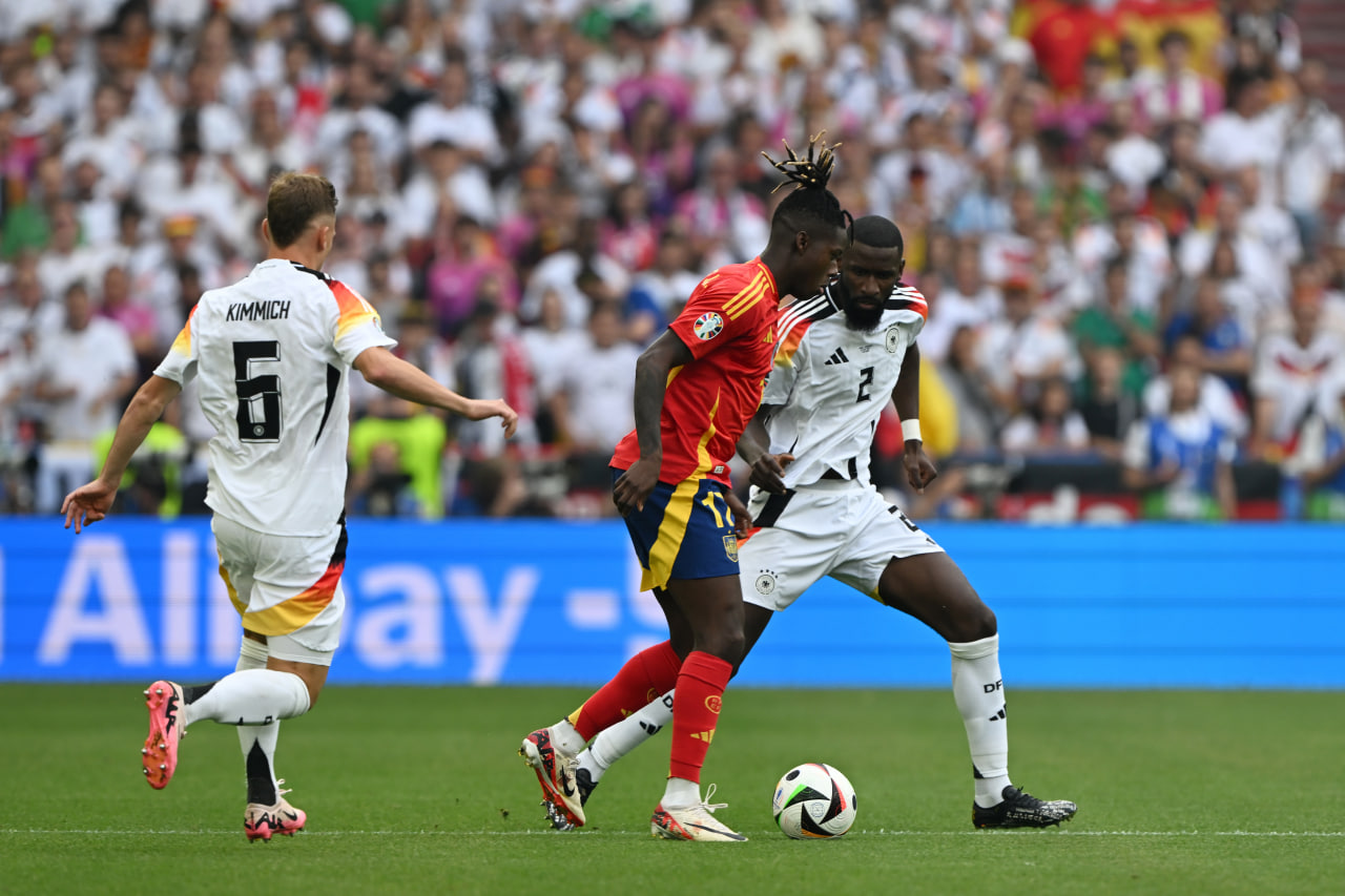 Фрагмент матча Испания — Германия