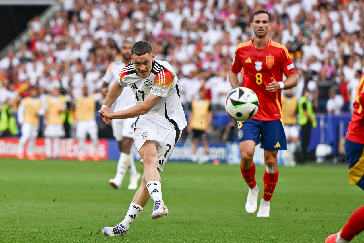 Фрагмент матча Испания — Германия