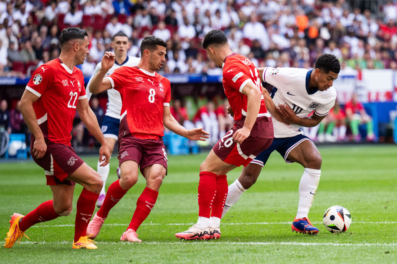 Фрагмент матча Англия — Швейцария