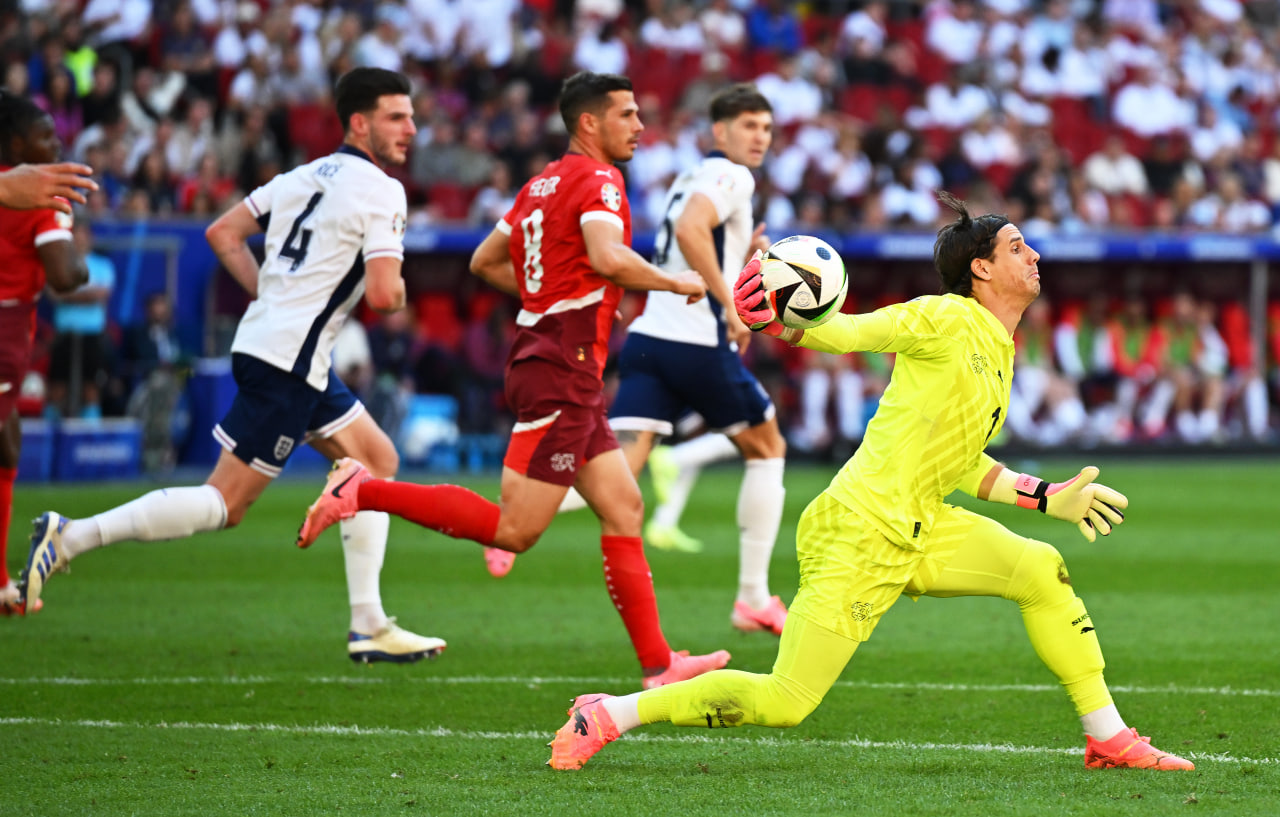 Фрагмент матча Англия — Швейцария