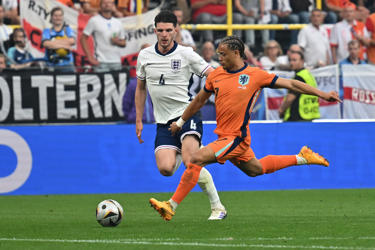 Фрагмент матча Нидерланды — Англия