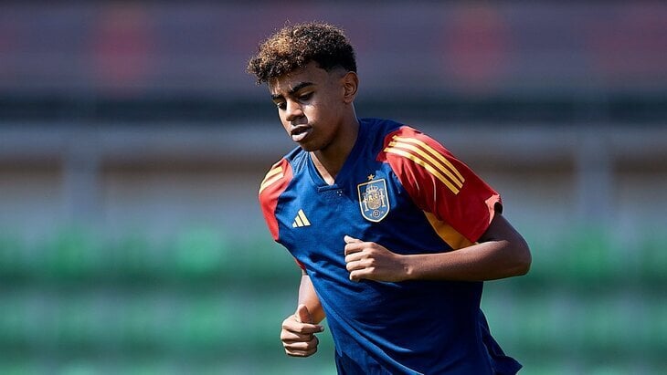 Ламин Ямаль