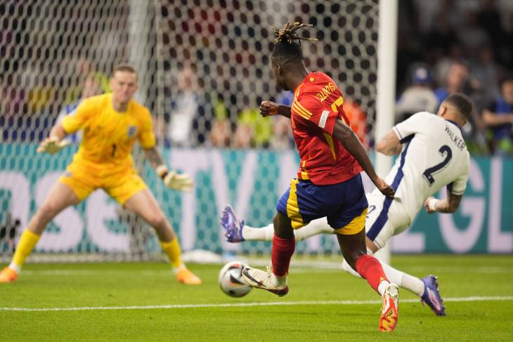 Нико Уильямс