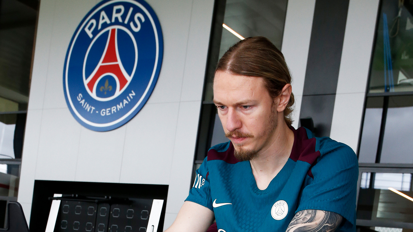 Матвей Сафонов