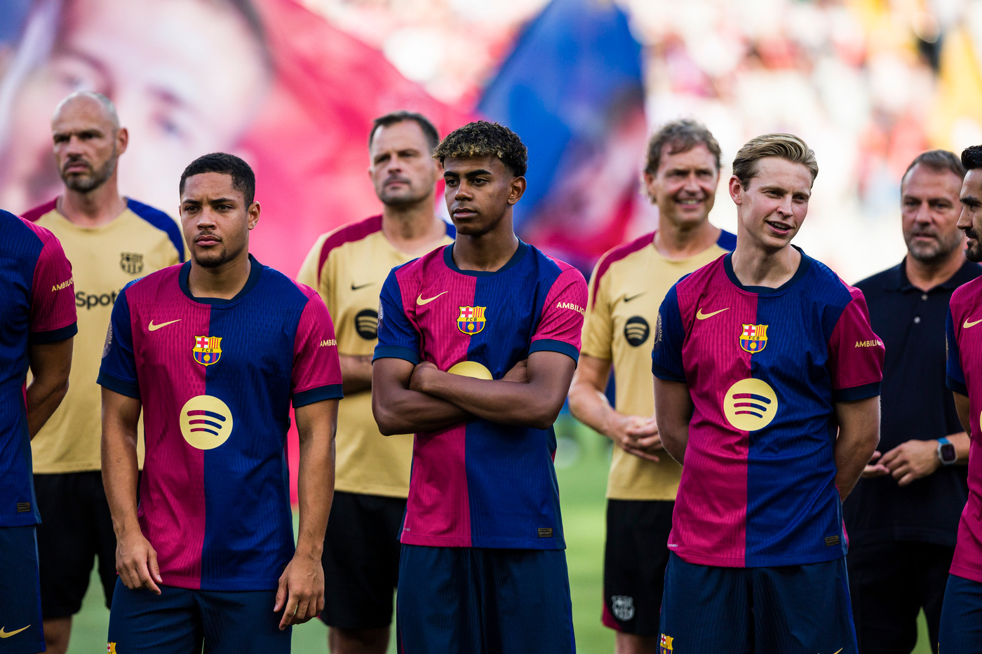 Витор Роке, Ламин Ямаль и Френки де Йонг