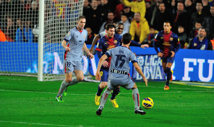 Нано (19) и Лионель Месси