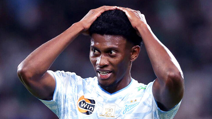 Матео Кассьерра — нападающий «Зенита»