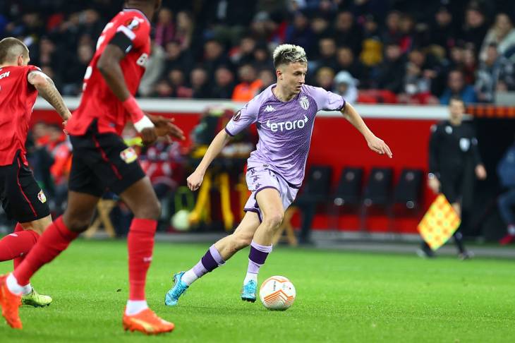 Александр Головин