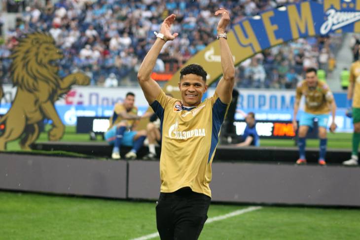 Дуглас Сантос