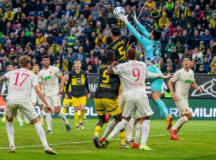 «Боруссия» — «Аугсбург»