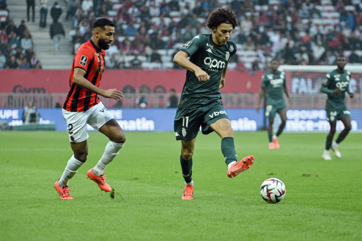 Манес Аклиуш