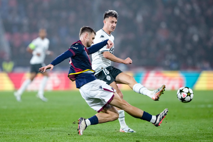 Александр Головин