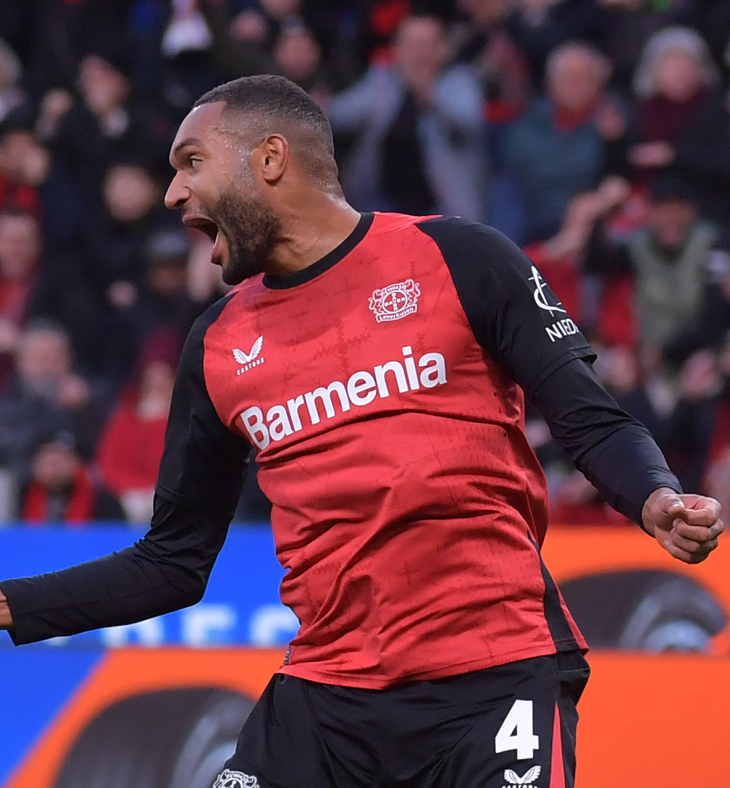 Джонатан Та