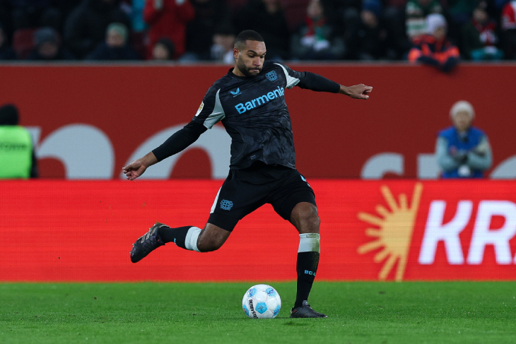 Джонатан Та