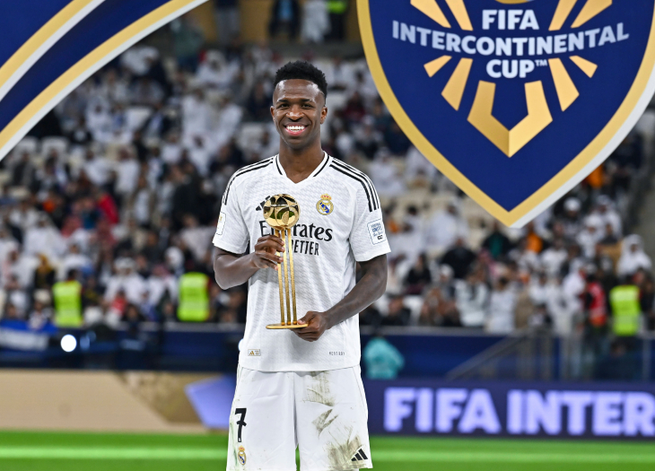 Винисиус Жуниор