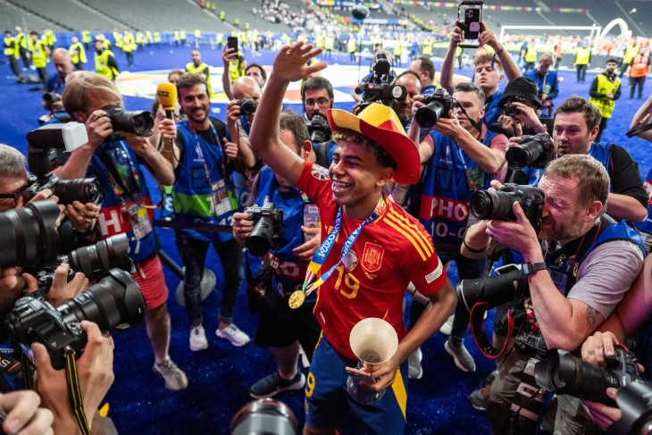 Ламин Ямаль