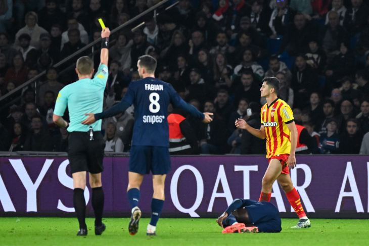 Хусанов в матче с ПСЖ