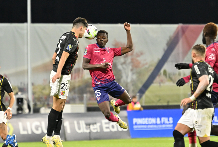 Хусанов в матче с «Клермоном»