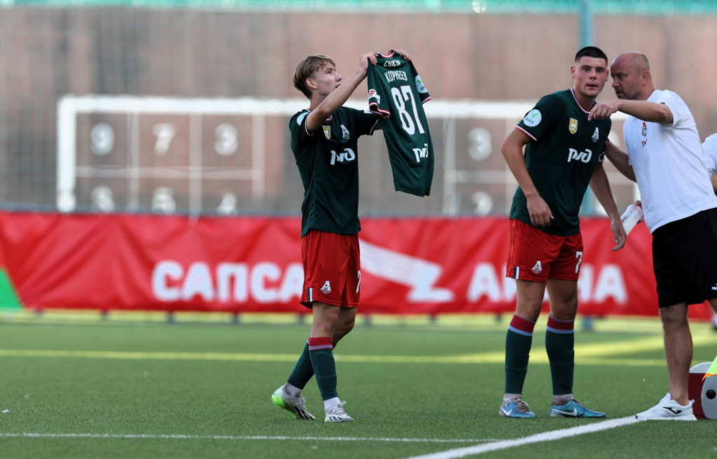 Дмитрий Хохлов