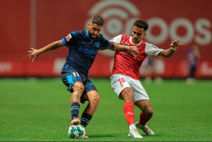 Родриго Саласар (справа)