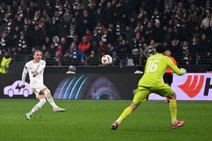 «Айнтрахт» — «Аякс»