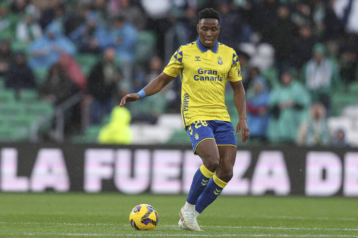 Дариу Эссугу