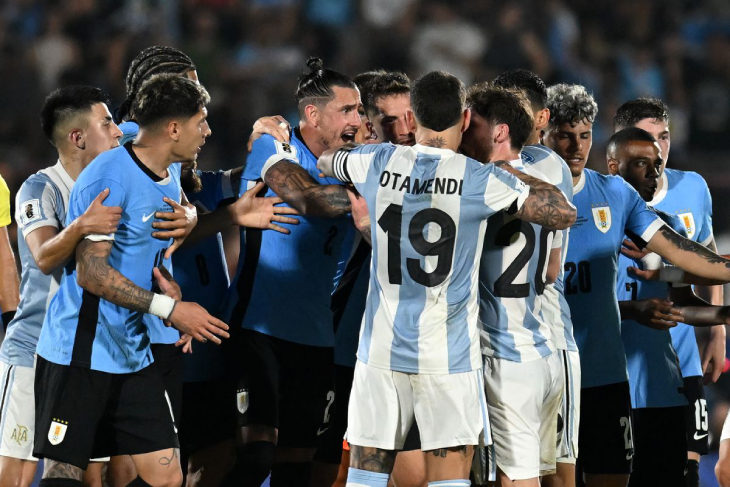 Потасовка в матче Уругвай – Аргентина