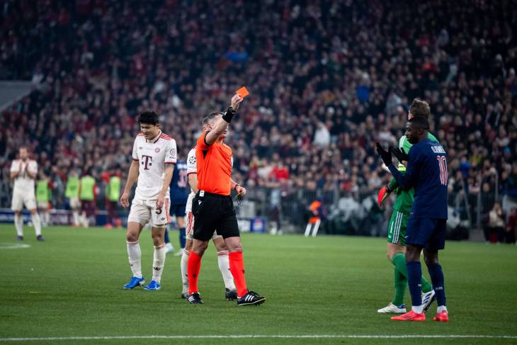 «Бавария» — «ПСЖ»