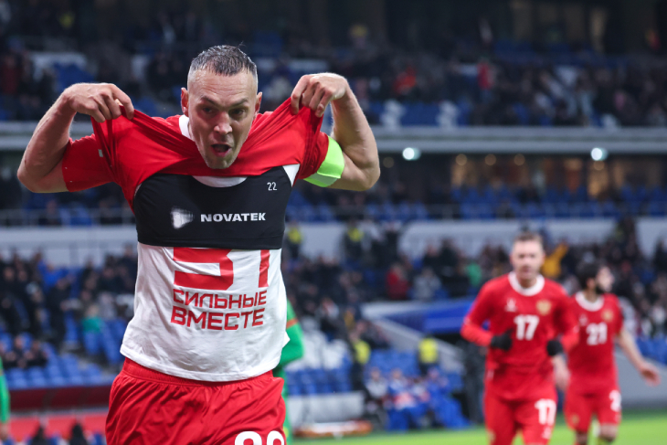 Артем Дзюба