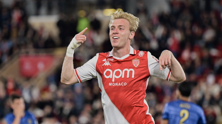 Мика Биерет