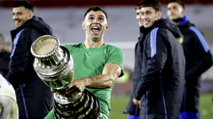 Эмилиано Мартинес