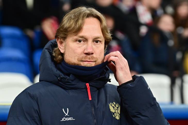 Валерий Карпин