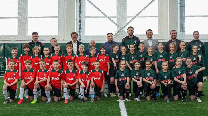 «Локомотив» 