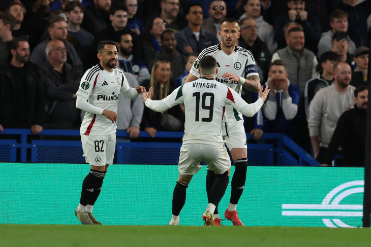 Челси — Легия