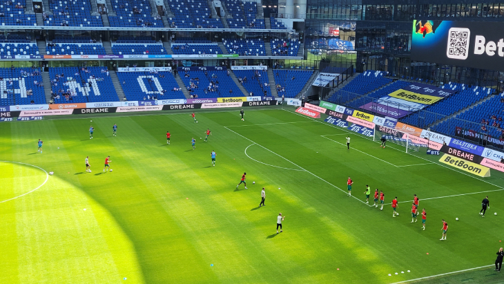 Разминка игроков Рубина