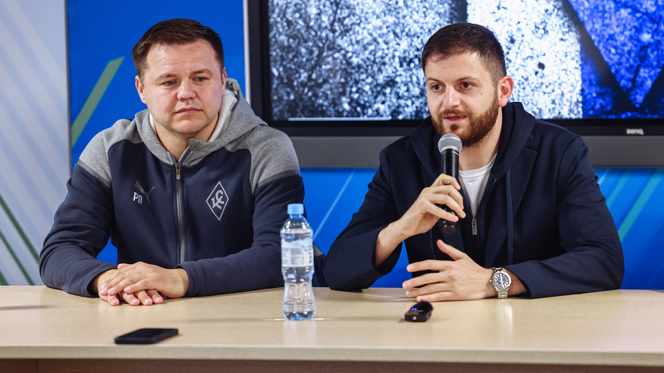 Руслан Пименов и гендиректор «Крыльев» Роберт Тер-Абрамян